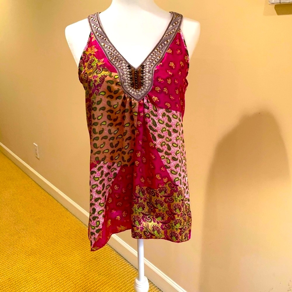 Madison A Line Paisley Shimmery Tank Size Small